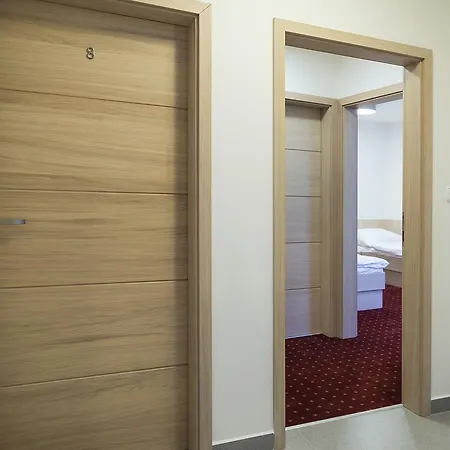 Nino Espresso 招待所